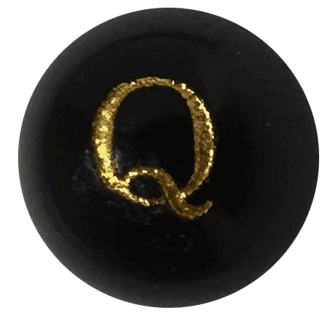 Chữ Onyx đen Q