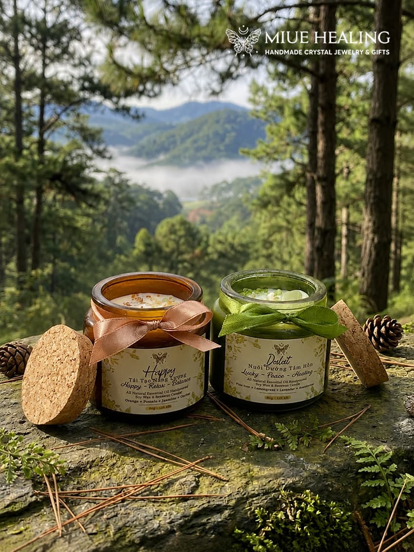 Nến Sáp Ong Handmade 80g Mix Đá Tự Nhiên Và Hoa Khô - Miue.healing