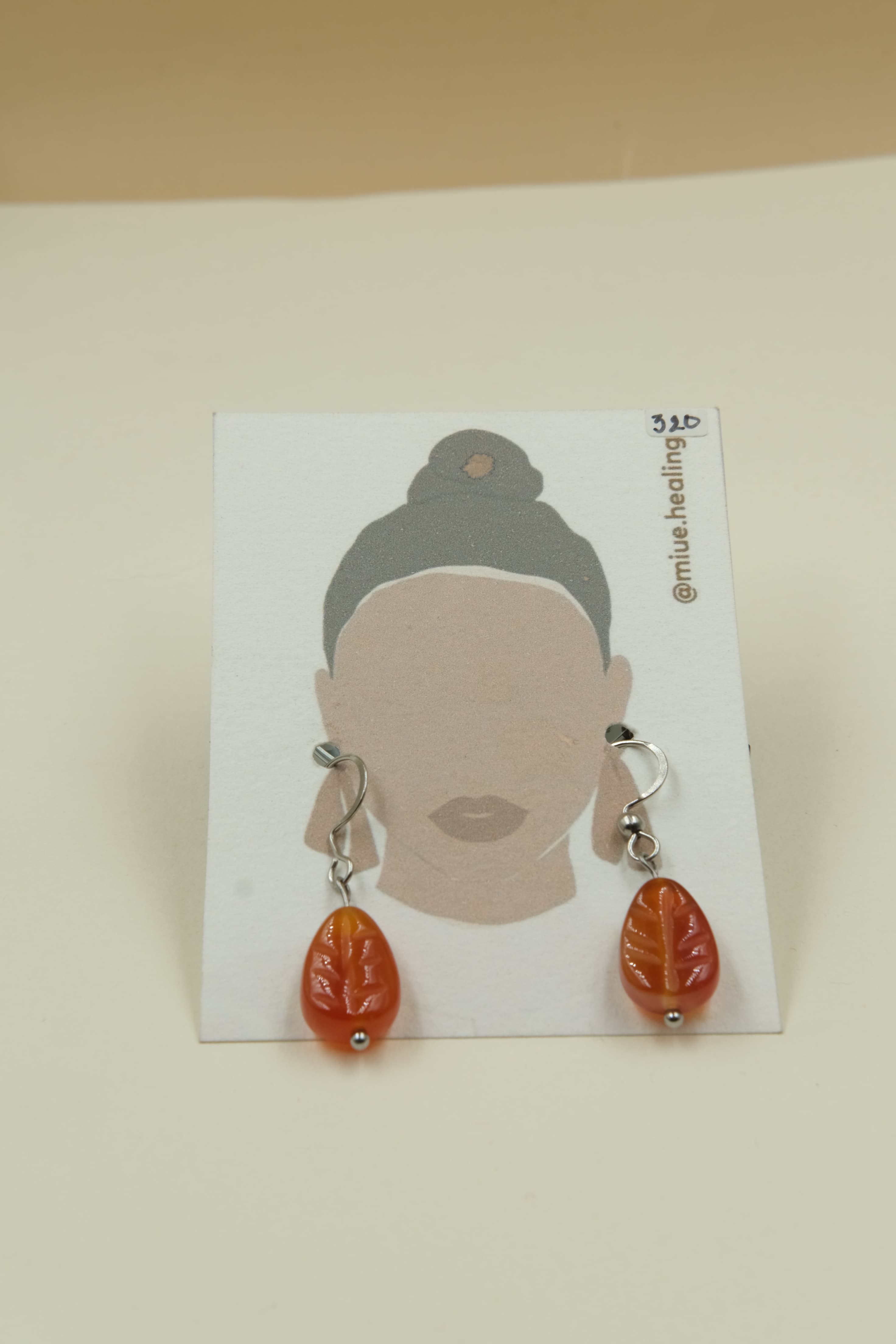Bông tai thiết kế - thép y tế - Miue.healing
